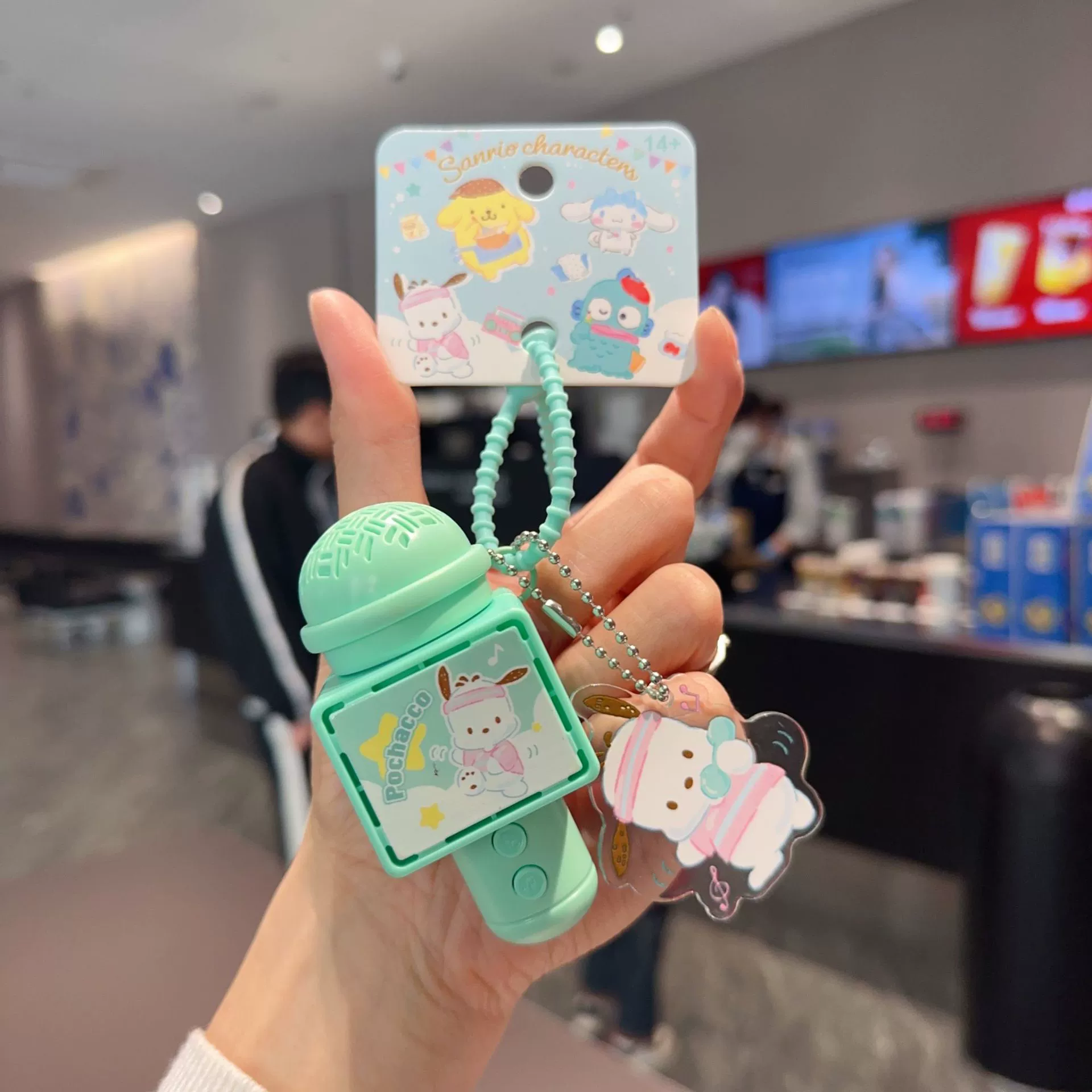 Плюшевый брелок Sanrio Hello Kitty, оригинал, мягкая подвеска 11×7.5 см, коллекционный талисман