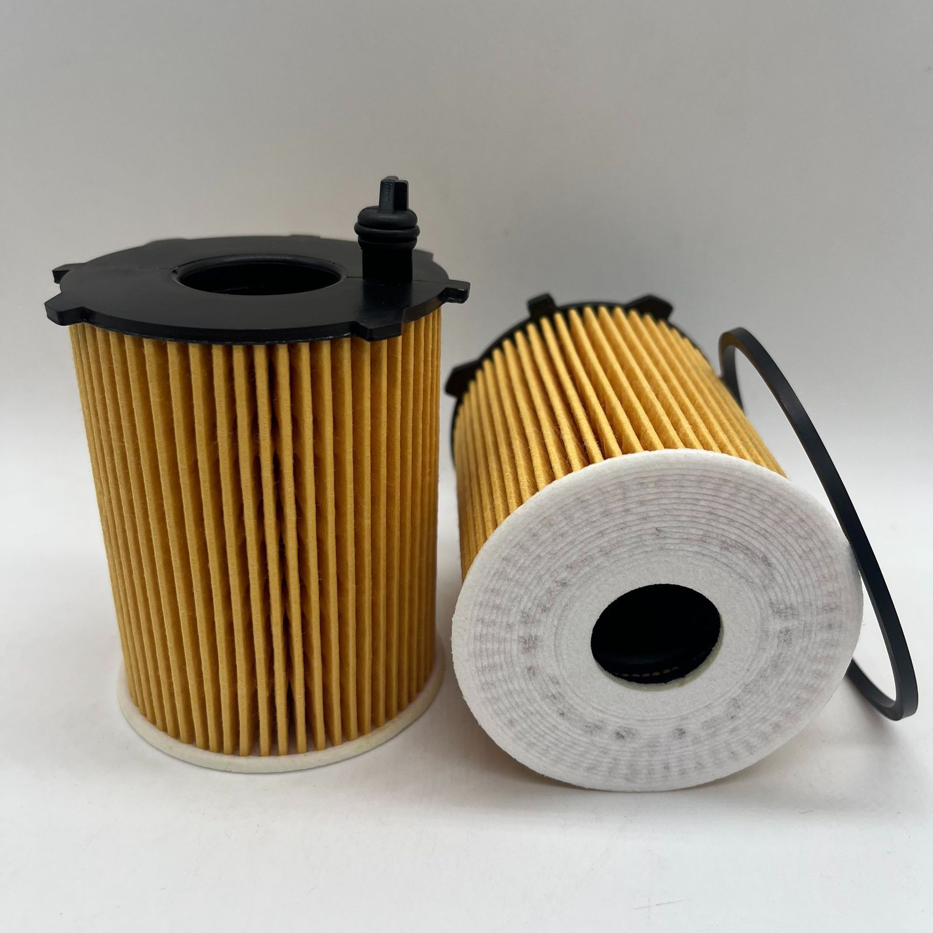 Oil Filter 1109AY 1109T3 1610693780 30735875 for Citroën Volvo