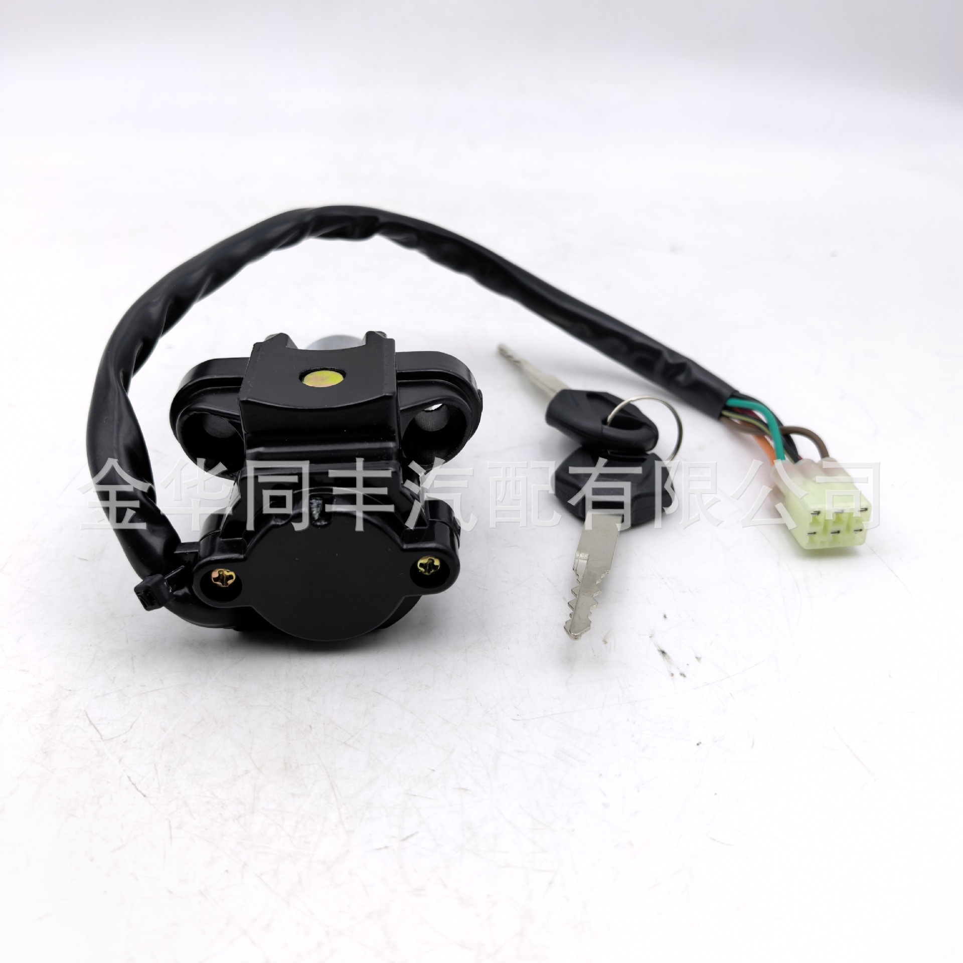 Applicable to 2000 - 2003 Suzuki Gsx-R 600/750 Ignition Switch Key 37100-35F20