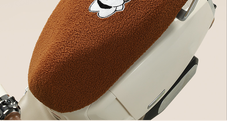 Suitable for Electric Vehicle Seat Cushion Cover, Thick Plush Autumn and Winter Warm and Comfortable Shock-Absorbing Cute High-Value Seat Cushion