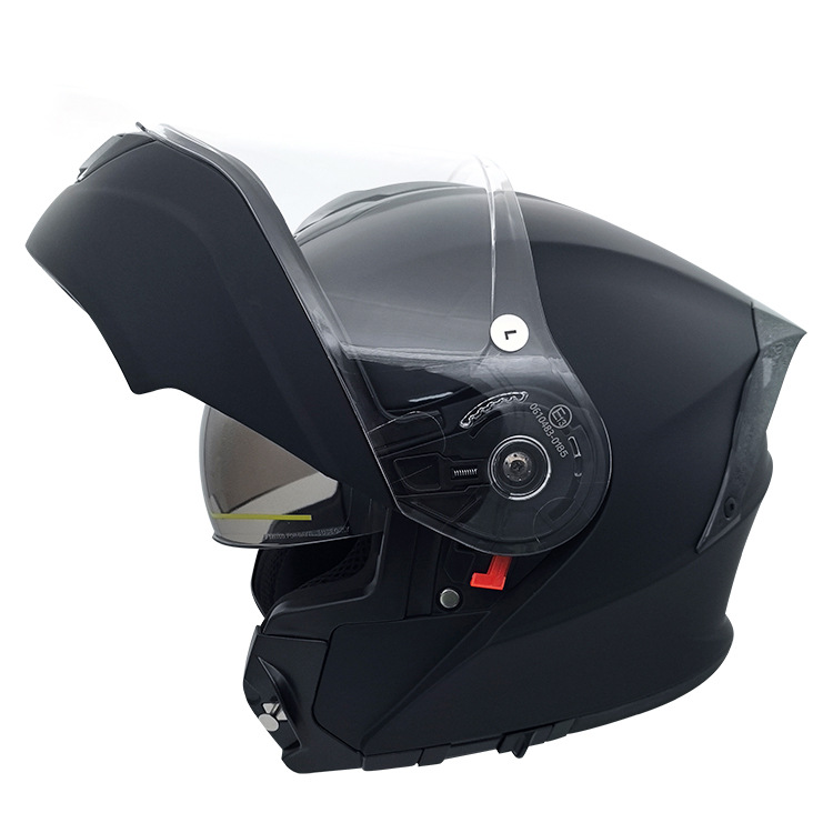 Helmet, (Cross-border trading)