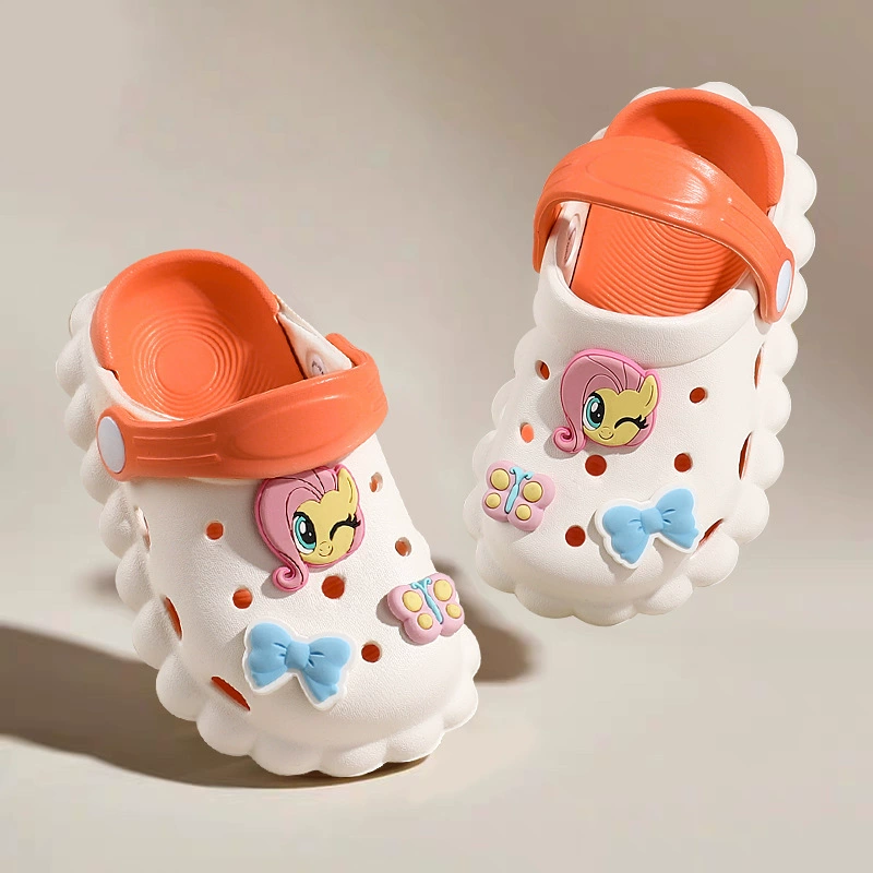Куточные милые детские сланцы в стиле Crocs с крючком/липучкой?