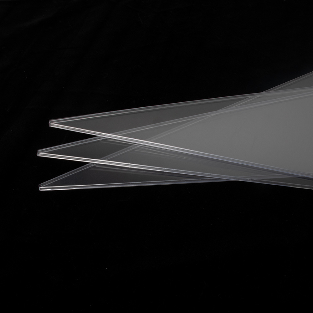 PVC manga de goma dura 200PT12X30 triángulo bandera equipo bandera titular de la tarjeta brocado bandera triángulo duro bandera titular de la tarjeta al por mayor