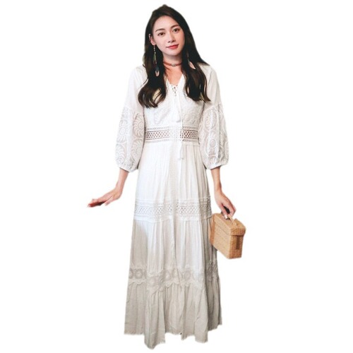 Spring and Autumn Matcha Ethnic Style White Lace Vacation Beach Dress V-Neck Elegant Long Dress Exquisite Women's Dress
