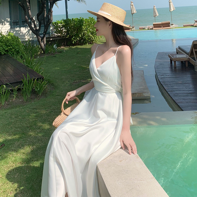 2025 Summer French Retro Sexy Super Fairy Solid Color Suspender Dress Seaside Resort Style Backless Beach Long Dress