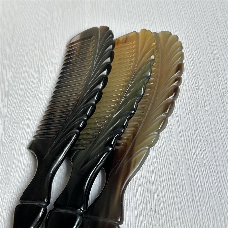 Bamboo Joint Horn Comb 18cm Thickened Large Head Meridian Massage Comb for Scalp Care specifications