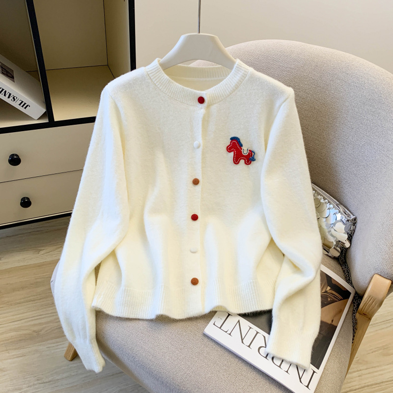 实拍设计感小众韩系洋气彩色撞色扣子小马配饰针织开衫毛衣女外套