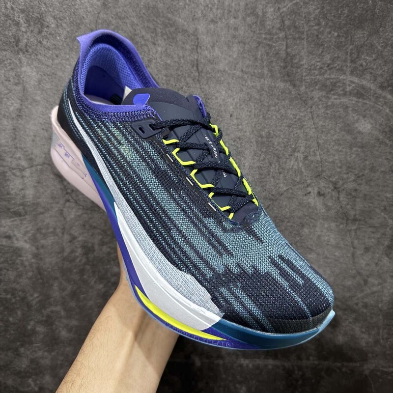 Pure Original Streakfly 2 Carbon Plate Running Shoes Speedster 2 Low-Top Racing Cushioning Breathable Men's and Women's Sports Shoes Pure Original Streakfly 2 Carbon Plate Running Shoes Speedster 2 Low-Top Racing Cushioning Breathable Men's and Women's Sports Shoes