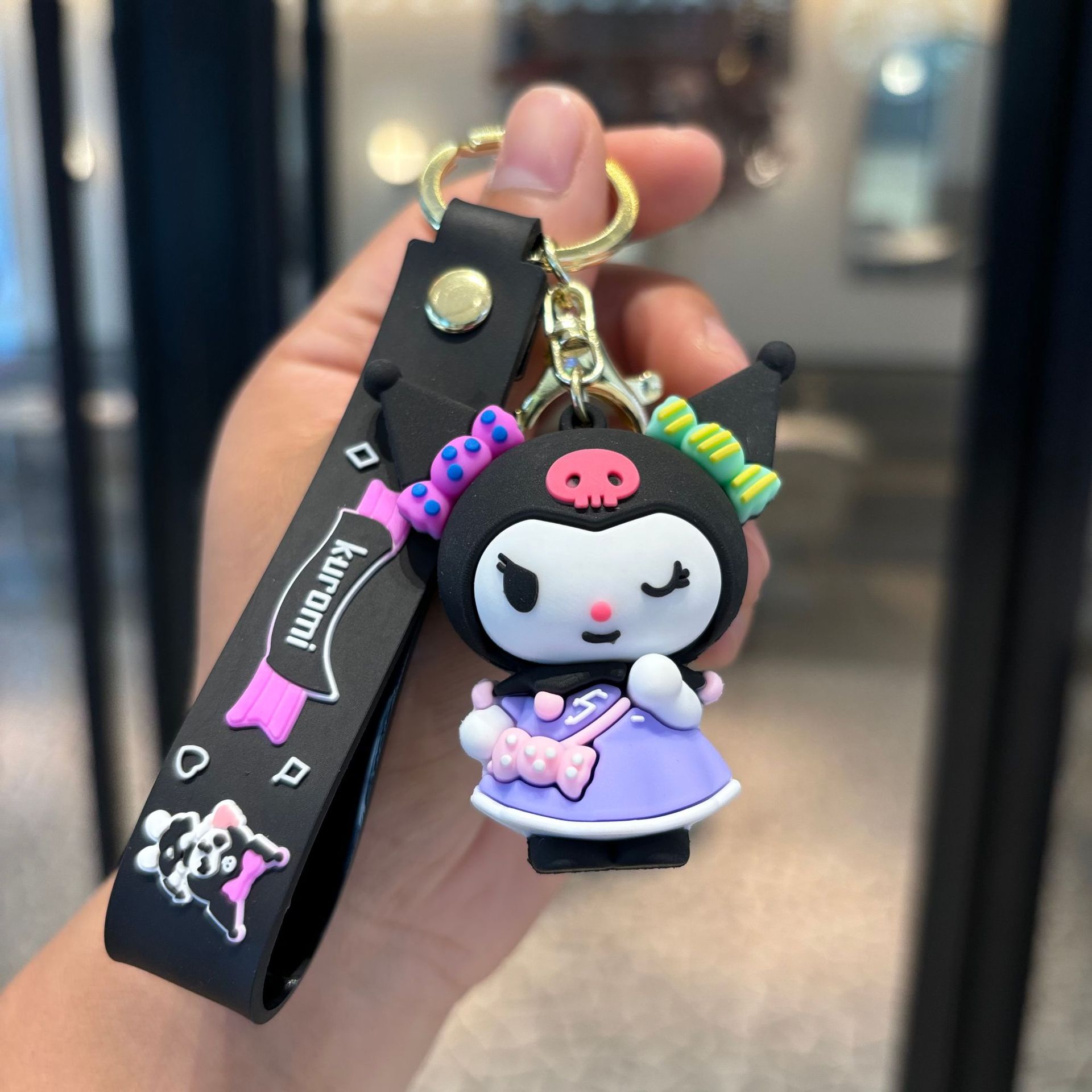 Sanlio colgante de llaver pareja encantadora Kuolomi muñeca llaverera para niños pequeños regalos llaverera
