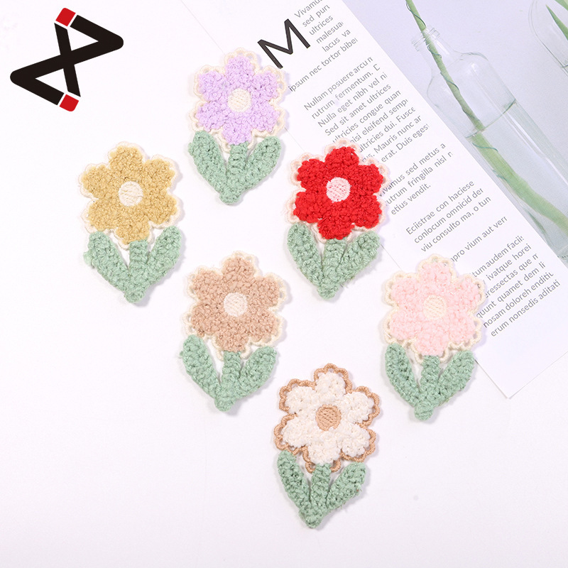 Autumn and winter clothing accessories down jacket patch stickers DIY new creative furry tree pole six-petal flower embroidery cloth stickers Autumn and winter clothing accessories down jacket patch stickers DIY new creative furry tree pole six-petal flower embroidery cloth stickers
