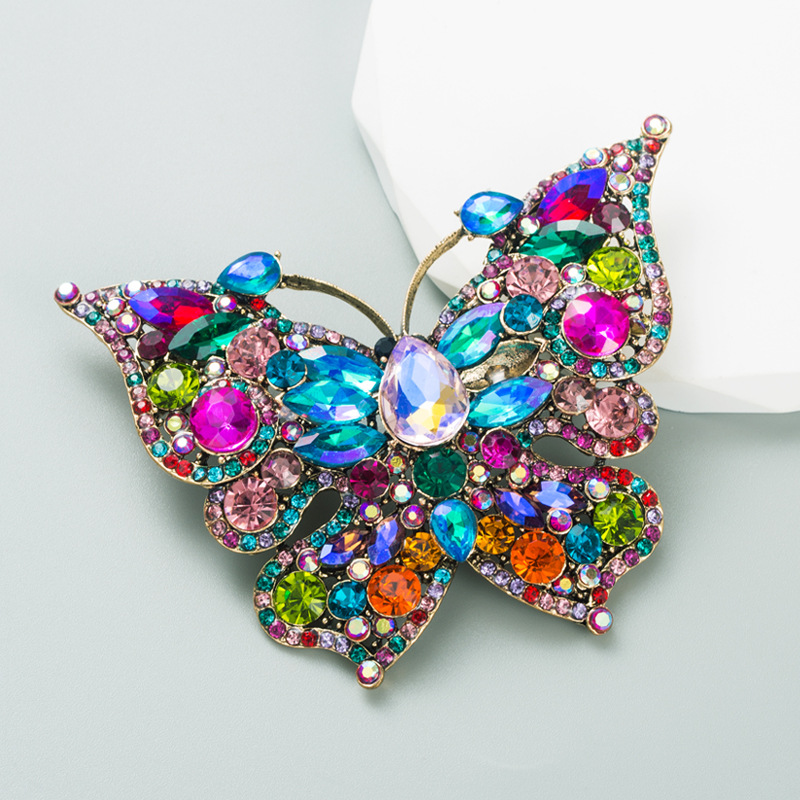 Butterfly Pattern Fashion Pin Butterfly Alloy Inlay Rhinestones Women'S Brooches