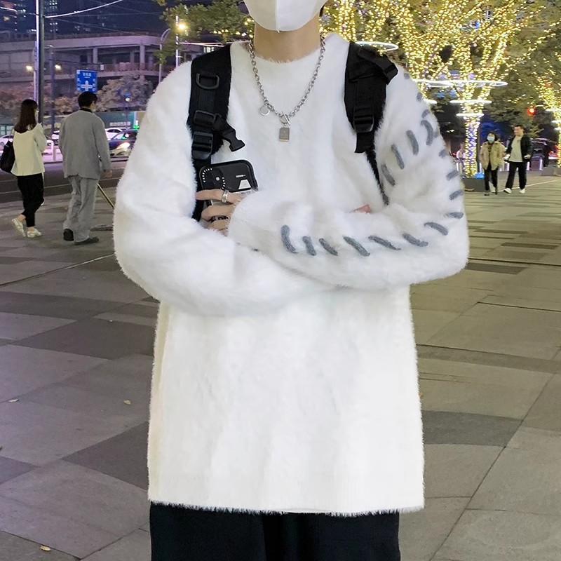 Otoño e invierno engrosado suéter hombre estilo coreano suelta camiseta de punto japonesa invierno nicho de estilo de Hong Kong ropa de hilo perezosa