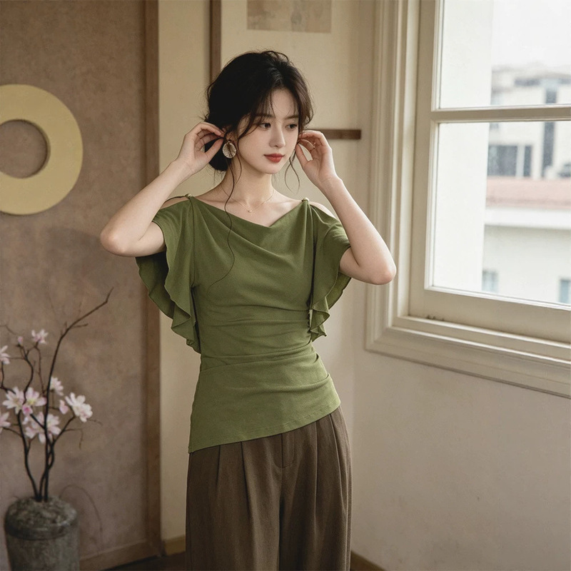 Dopamine Green Ruffled Off-Shoulder T-Shirt for Women, Summer Style, Stylish and Sexy, Waist-Cinching Slim-Fit Top