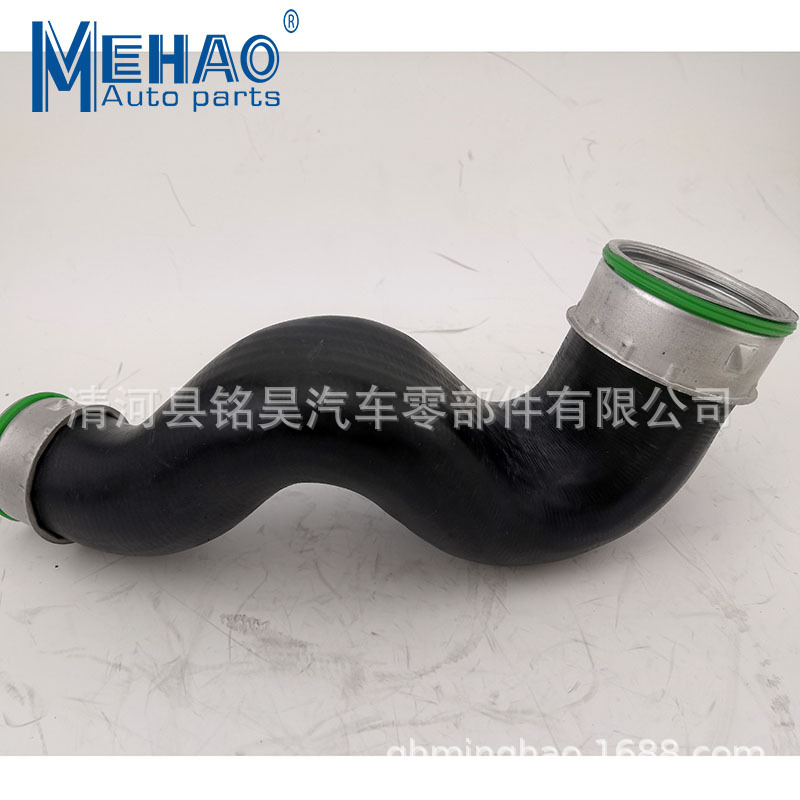 Suministro directo de fábrica para Volkswagen Tubo de refuerzo turbo 3B0145828K 3B0 145 828K Tubo de goma EPDM