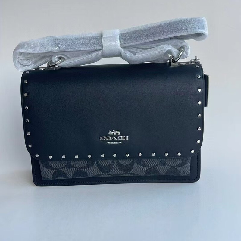 Export European and American Cross-Border Bags Genuine Leather Cowhide Women's Bags Crossbody Shoulder Bag Handbag Accordion Bag Foreign Trade Original Order Export European and American Cross-Border Bags Genuine Leather Cowhide Women's Bags Crossbody Shoulder Bag Handbag Accordion Bag Foreign Trade Original Order