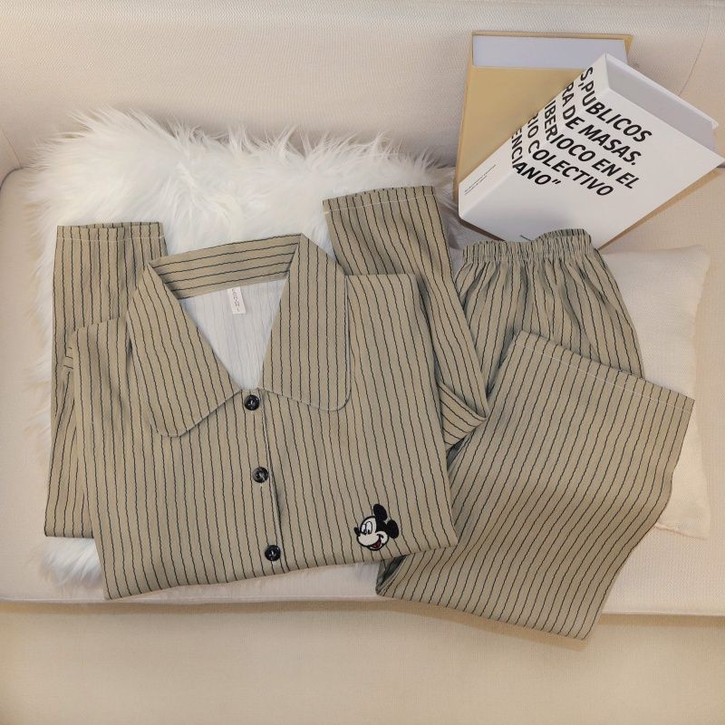 Comercio exterior transfronterizo taiwan chat en vivo primavera y otoño dulce dibujos animados nubes de algodón pantalones de manga larga pijamas en stock
