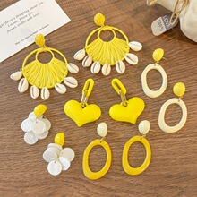 �m������Ķ���F��ѩ���Sɫ�����\�ػ�����hŮ���m�Ϸ��AĘ����