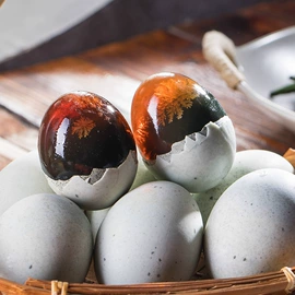 咸蛋类;其他蛋制品;皮蛋类