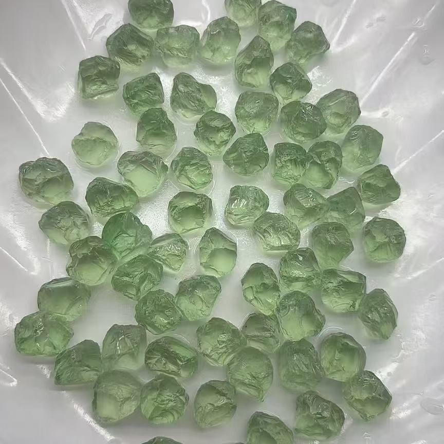 Đá thô fluorit xanh (một) / 1-1.5