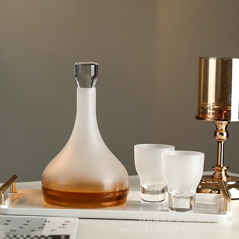 Glass wine set for home use
