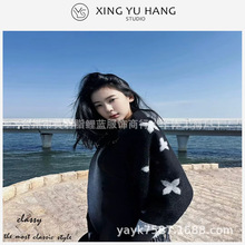欧美大牌高级感字母羊绒披肩明星网红同款秋冬高级感老花羊绒围巾