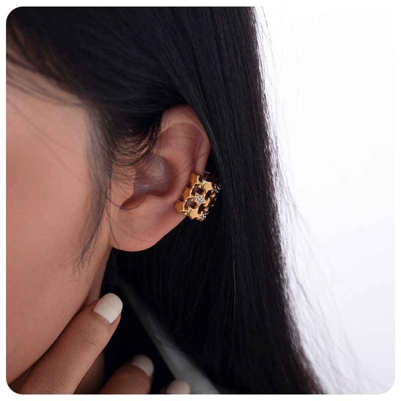 TENA Europa y los Estados Unidos aretes de diamante de acero inoxidable estrellas orejas clips de hueso de orejas de alta sensación orejas de acero de titanio joyas de orejas para mujeres