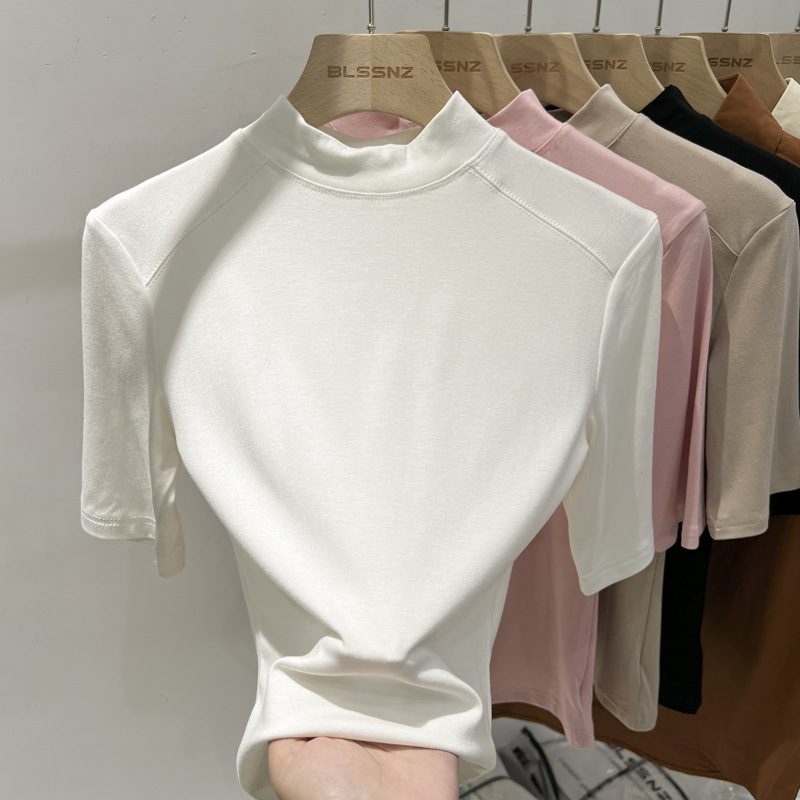 Camiseta de cuello medio alto rosa para mujeres 2025 primavera y verano nuevo estilo de moda exterior con camiseta de manga de cinco partes camiseta delgada