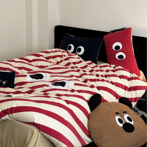 ins fun dopamine thickened milk velvet four-piece set thickened winter cashmere quilt cover warm plus velvet bed sheets