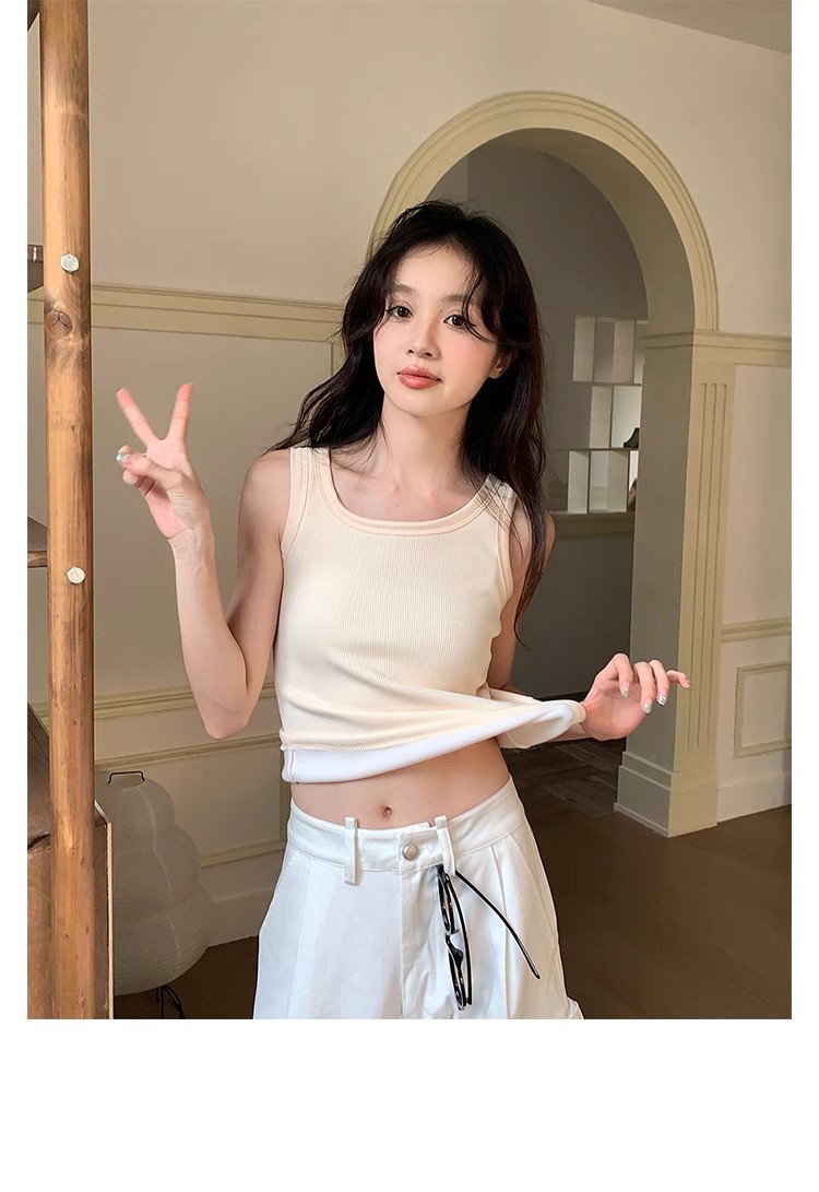 Super Soft Velvet Wide-shouldered Vest For Women, Warm And Hot Autumn And Winter Inner Layering, Slim Fit Top 1 O1CN01Ilh8ZT1gdAJolklD6 !!2220684684164 0 cib