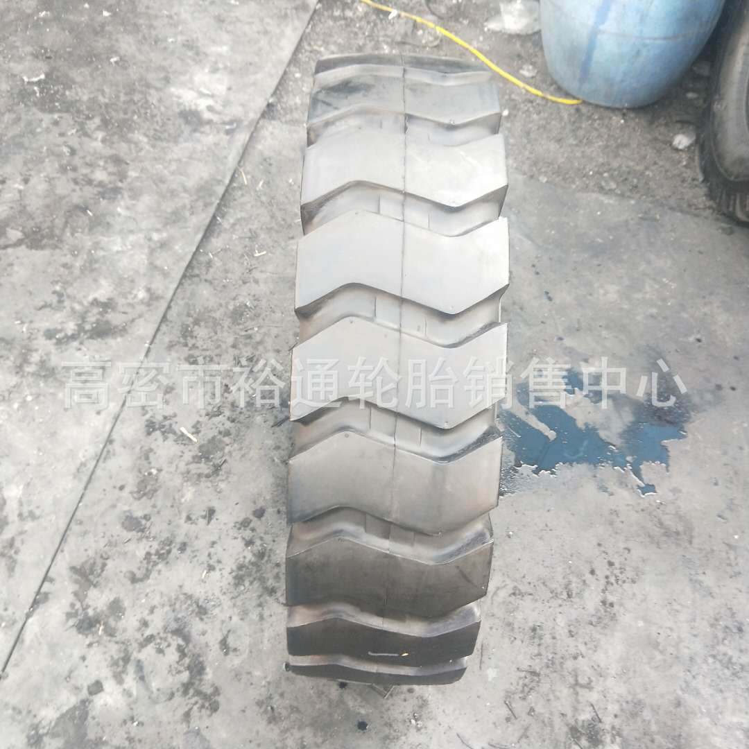 装载机轮胎10.00-16 1000-16 工程铲车8.25/10.00/11.00/12.00-16