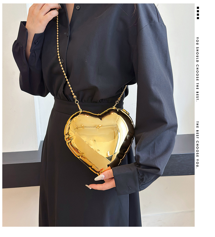 Bolsa tiracolo feminina elegante com corrente_voghion.com