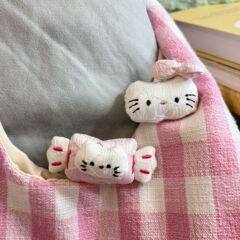 新しい女の子韓国生地かわいい漫画立体綿充填圧力クリップキャンディ猫 KT 衣類ヘアアクセサリー