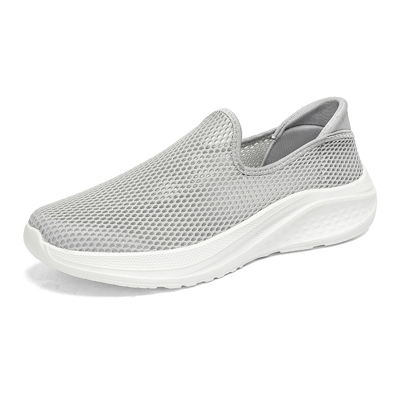 Zapatos de hombre transfronterizos de talla grande verano nuevo estilo perezoso zapatos de tela de malla transpirable huecos bajos zapatos deportivos casuales ligeros