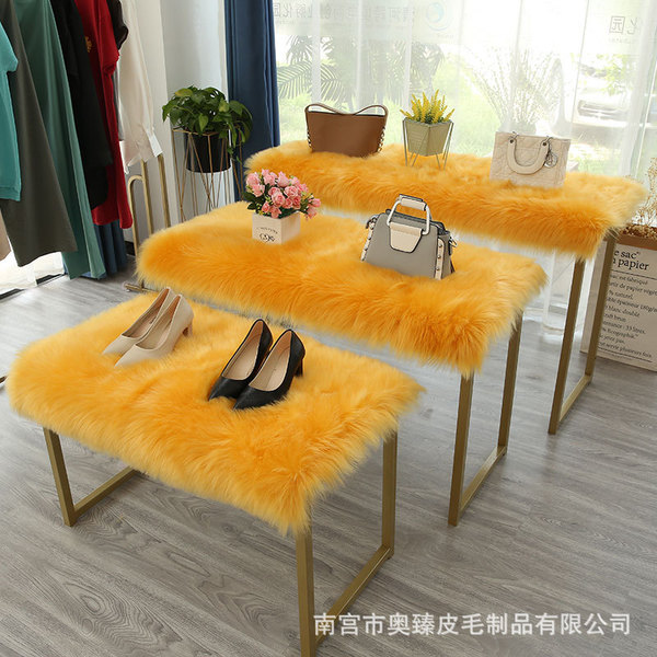 Ready-Made Plush Carpet Clothing Store Window Booth Plush Decorative Blanket Desktop Flow Table White Imitation Wool Mat