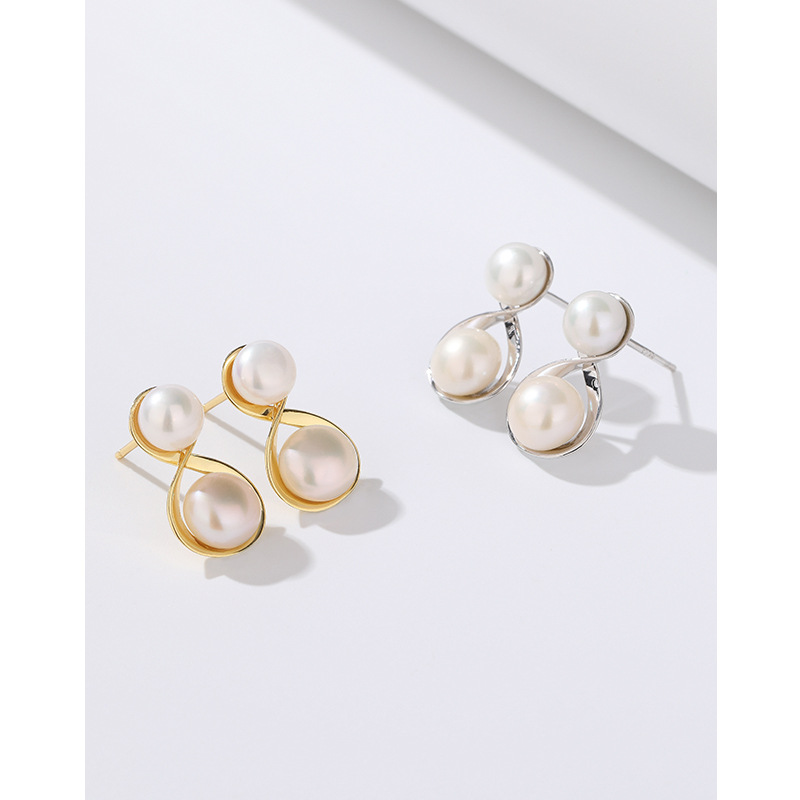 Cruz de perlas de agua dulce pendientes de plata esterlina 925 Luz de lujo nicho diseño temperamento francés alto sentido pendientes femeninos