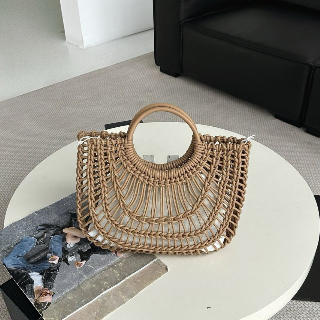 European And American Style 2026 Summer New Straw Bag, Handmade Woven Hollow Handbag, French Vacation Beach Bag For Women - Thumbnail 3
