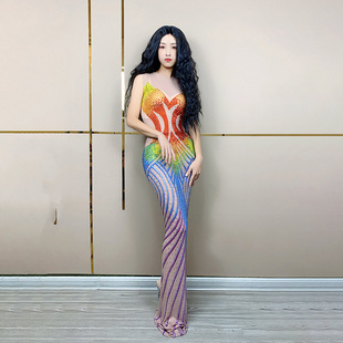 ��ɫ�Ըоo�������Lȹ�W���r�К��|T̨����Y����Ƭ���Wһ�����l