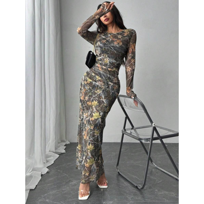 Women's Ultra-Long Dress with Camouflage Leaf Pattern, Fashionable Tie-Dye Ruffled Long Dress with Long Sleeves, Custom-Made Women's Ultra-Long Dress with Camouflage Leaf Pattern, Fashionable Tie-Dye Ruffled Long Dress with Long Sleeves, Custom-Made