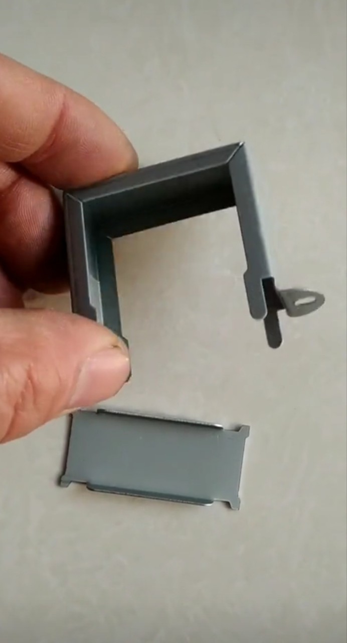 EI48-18.5 变压器包框 骑马夹 孔距62 铁夹 铁架 铁壳铁框圆头