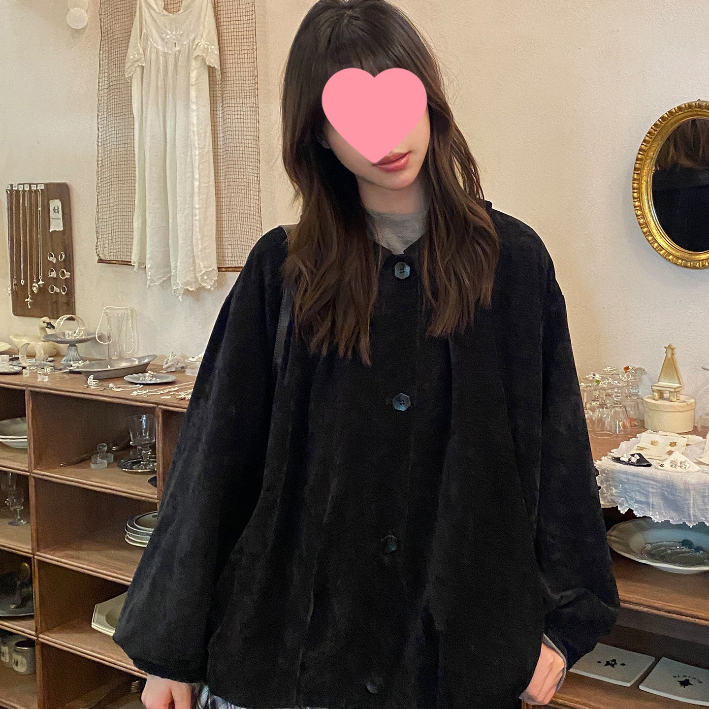 奶兔星球-自制 丝绒感翻领小斗篷外套女2025新款秋