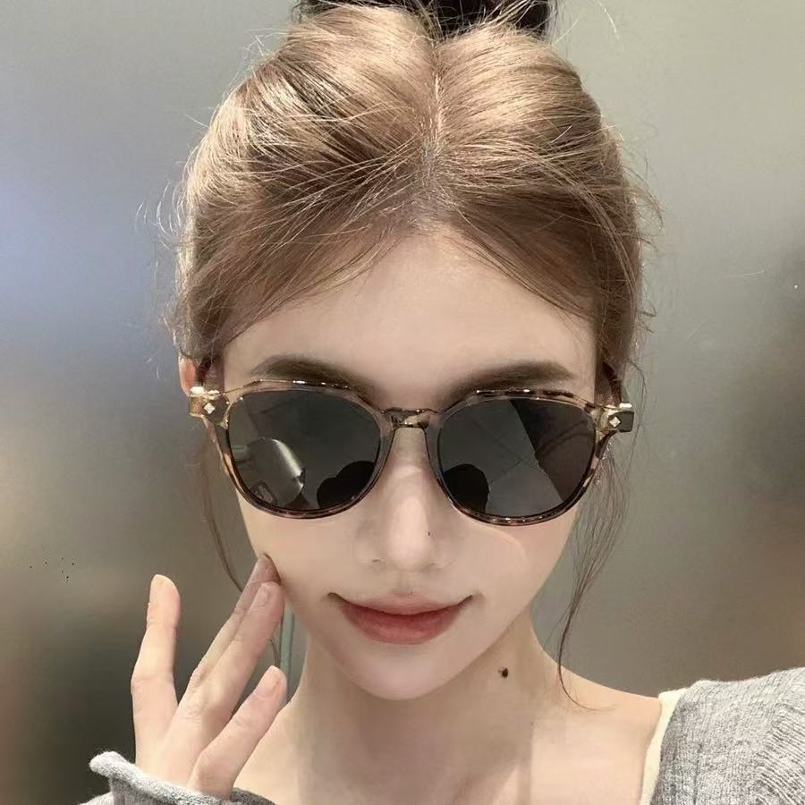 새로운 스타일 인터넷 인기있는 여성 올 매치 라운드 프레임 선글라스 뜨거운 소녀 패션 여름 거리 사진 촬영 선글라스 남성용 유행 선글라스