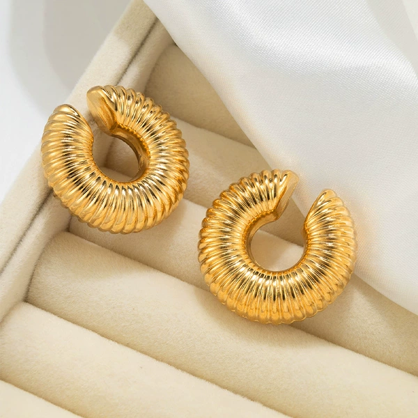 Step hollow ear clip Golden MS-205