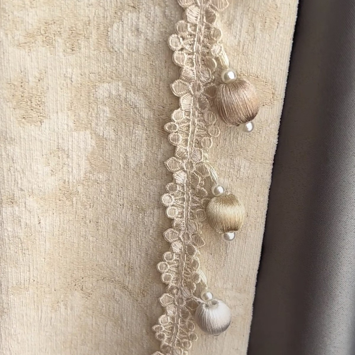 モーリスフラワーフレンチレトロシェニールカーテン リビングルーム 寝室 高級感 遮光カーテン生地 完成品