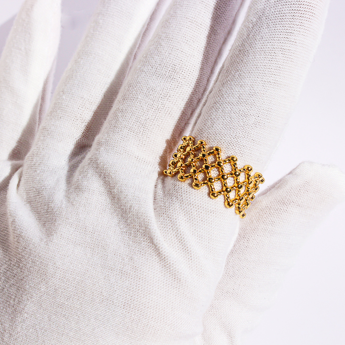 Stylish Fidget Ring For Anxiety And Stress Relief Designer Ring_voghion.com