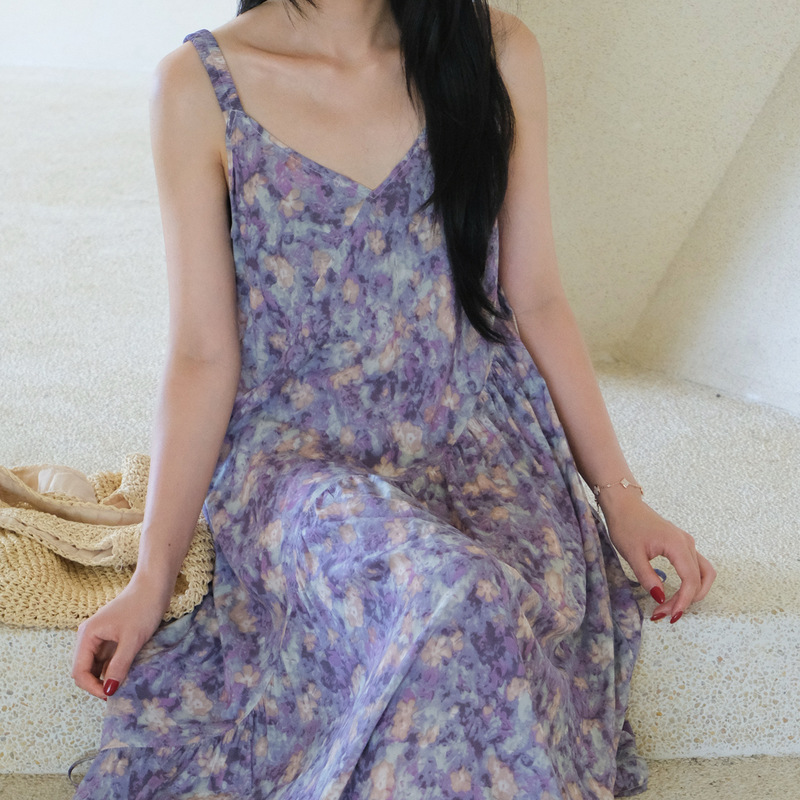 Gentle style light purple floral print camisole nightdress for women, summer thin printed mid-length simple cotton silk home dress Gentle style light purple floral print camisole nightdress for women, summer thin printed mid-length simple cotton silk home dress