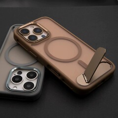 IPhone16金盾肌感磁気吸引携帯ケースアップル15pro一体式金属スタンド保護カバー
