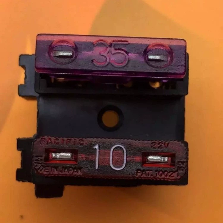 JH7032E2A автомобиль держатель предохранителя двойной контактный Вставить держатель предохранителя