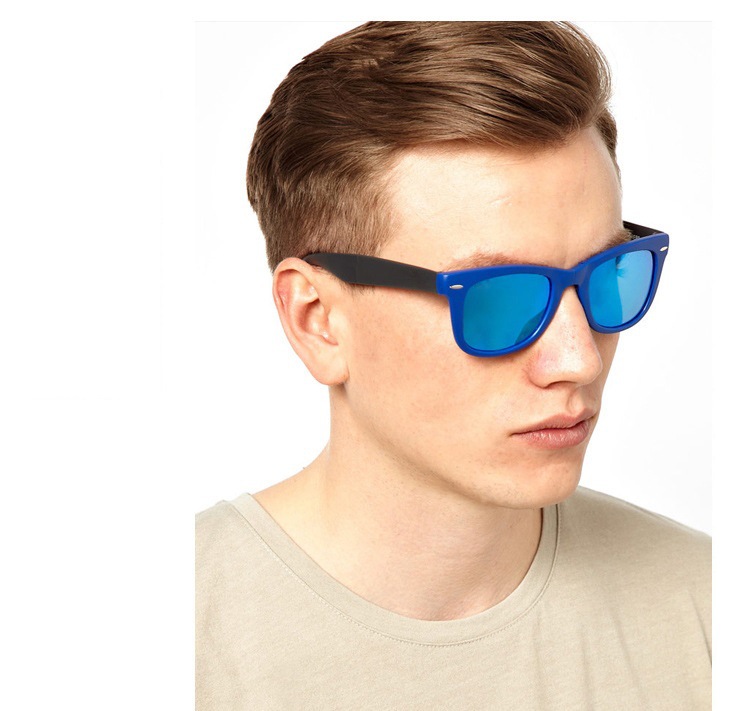 fashionable foldable retro glasses solar-powered