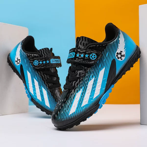 Cross-border children's soccer shoes, low-top leather cleats for boys and girls, suitable for artificial turf, for playing, training, and sports