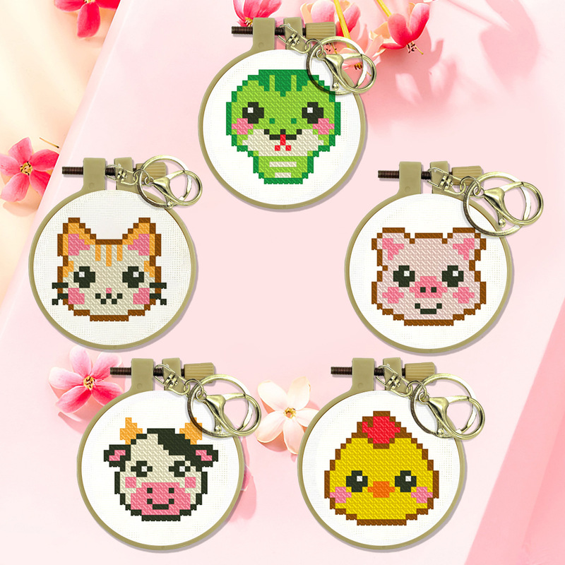 Cross-Border Exclusive Supply of New Cartoon Animal Cross-Stitch Keychains DIY Handmade Material Kits Direct from the Manufacturer
